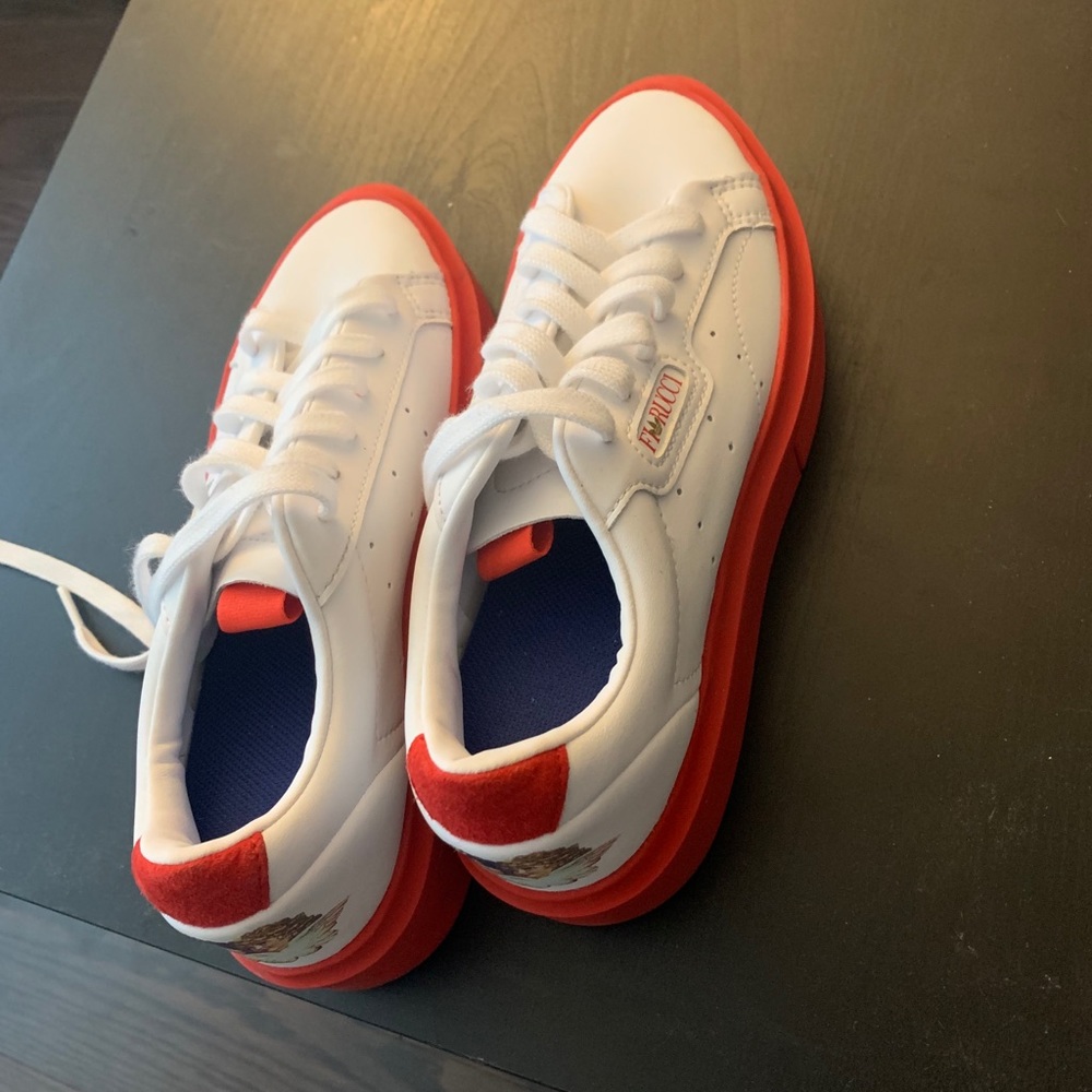 adidas x fiorucci sneaker, size 5